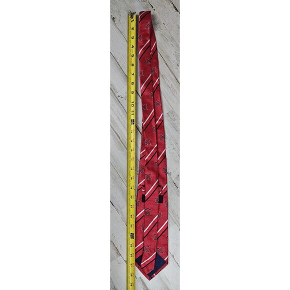 Miami University Redhawks Men's Necktie E Wings Rhodes Red Neck Tie - Picture 5 of 6